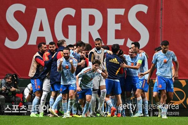 스페인 선수단 / 사진=Gettyimages 제공