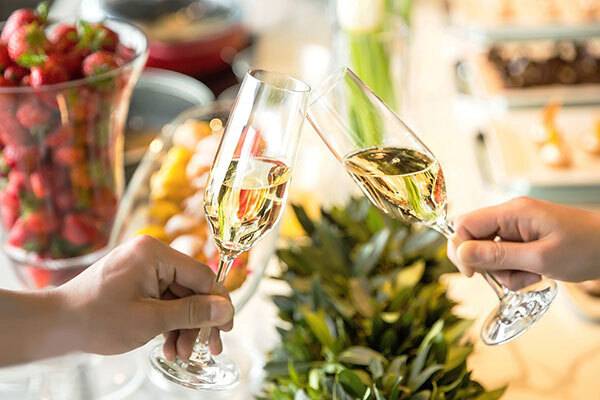 그랜드 하얏트 서울&nbsp;‘무제한 스파클링 와인 패키지’