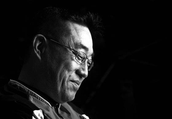 생전에 폭력과 맞서 싸운 고 최동원. [중앙포토]