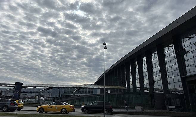 코펜하겐 공항. 한국과는 1959년 외교 관계가 수립되고 주덴마크 대사관도 있지만, 직항편은 아직 개설되지 않았다.