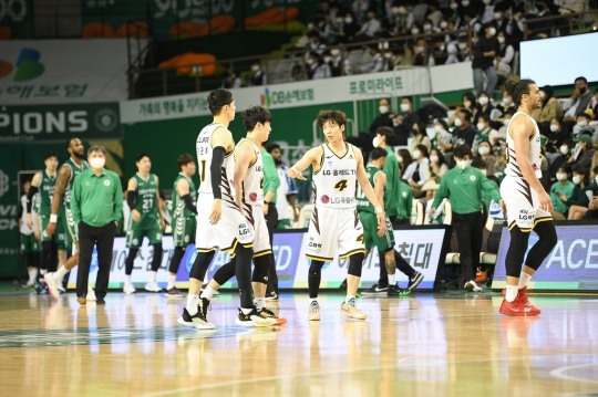 창원 LG 선수들
[KBL 제공]