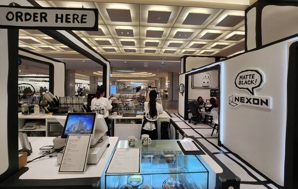 안에서 바라보면 꽤 넓다&nbsp;