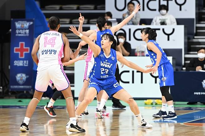 공수에서 맹활약한 김단비 [WKBL 제공. 재판매 및 DB금지]