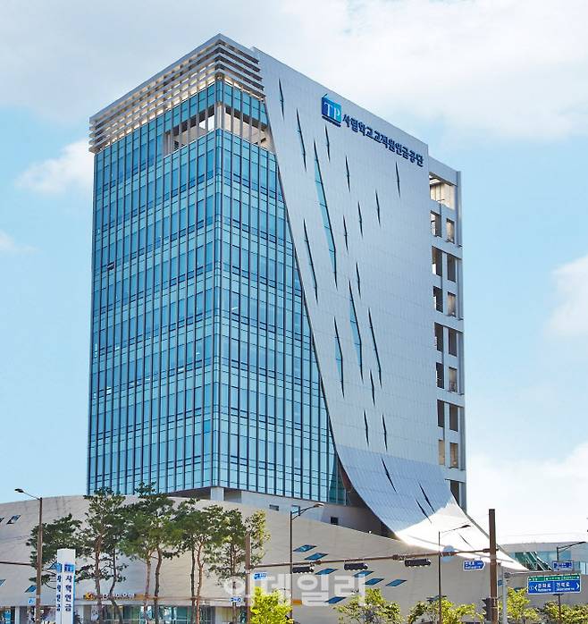 사학연금 나주 본사 사옥 외관 (사진=사학연금)