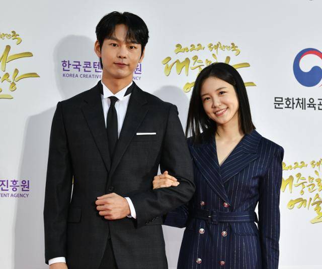 박선호(왼쪽)와 장예원이 '2022 대한민국 대중문화예술상'을 찾았다. 한국콘텐츠진흥원 제공