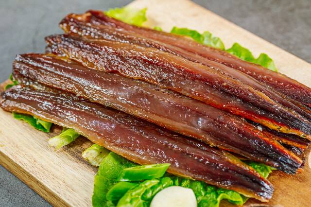 과메기에 든 퓨린 성분이 대사과정에서 요산을 만들어내 통풍 증상을 악화시킬 수 있다./사진=클립아트코리아