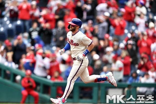 브라이스 하퍼가 토미 존 수술을 받았다. 사진= MK스포츠 DB