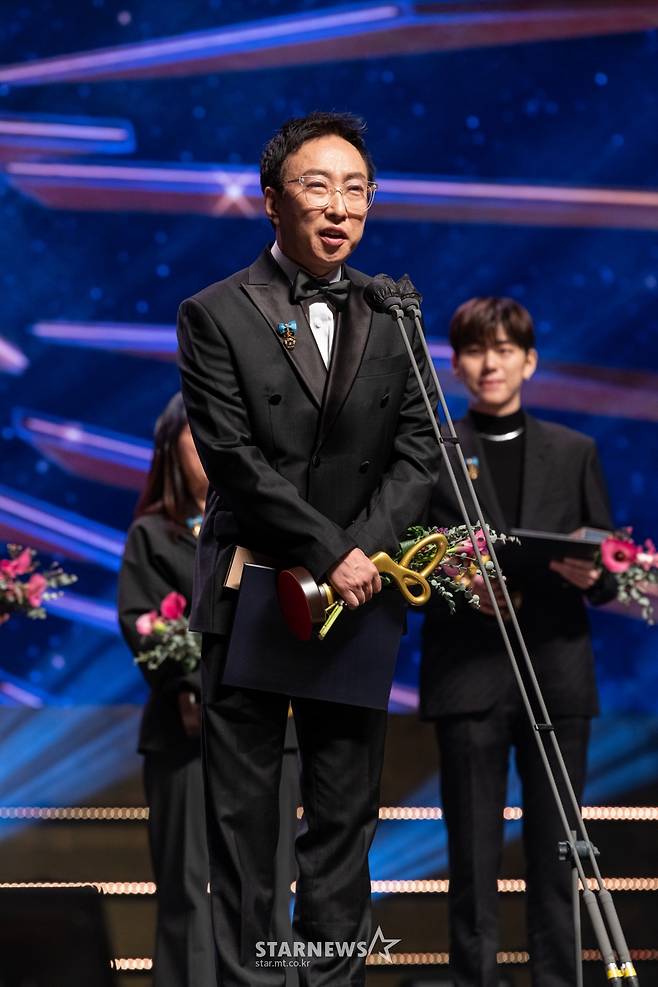 박명수 '국무총리표창 수상'[★포토]