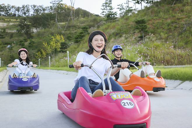 Visitors pose for photos at Ganghwa Luge. (Ganghwa Luge)