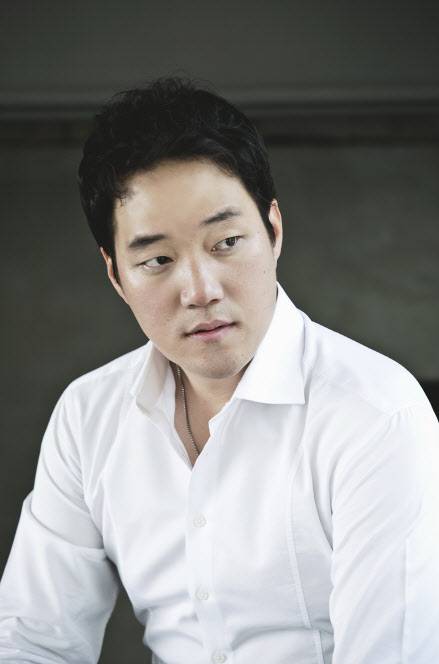 성악가 베이스 심기환. (사진=헤르츠 뮤직스튜디오)