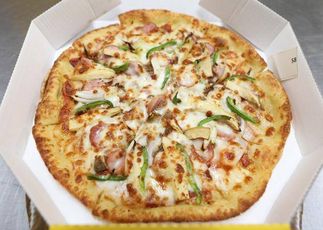 임실치즈테마파크의 체험 프로그램에서 만든 쌀피자. 치즈 제조부터 식사까지 해결할 수 있는 체험이다. ⓒ박준규