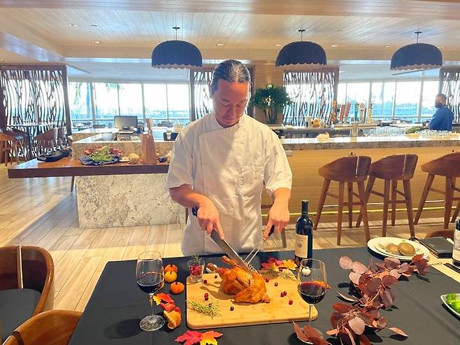 제레미 시게카네 프린스 와이키키 총괄 셰프.  /사진= 강예신 여행+ 기자