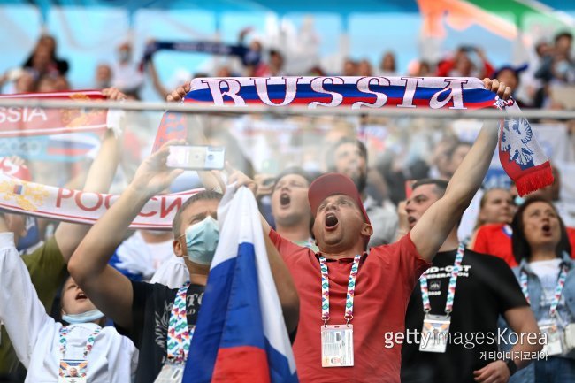 유로 2020 당시 러시아 축구 관중. 사진=게티이미지코리아