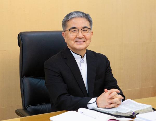 주승중 주안대학원대학교 이사장은 국민일보와의 인터뷰에서 “하나님 나라를 확장하는 선교 전문가를 많이 배출해 세계교회 부흥에 이바지하겠다”고 밝혔다. 주안대학원대학교 제공