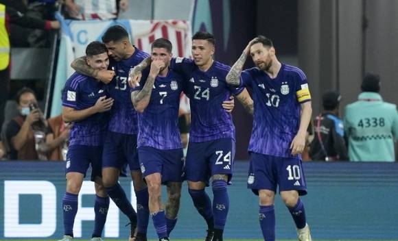 아르헨티나가 1패 뒤 2연승으로 16강에 오르게 됐다. [사진=뉴시스]