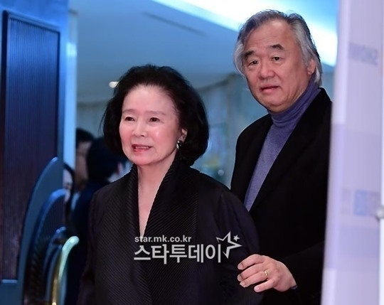 배우 윤정희 알츠하이머 4