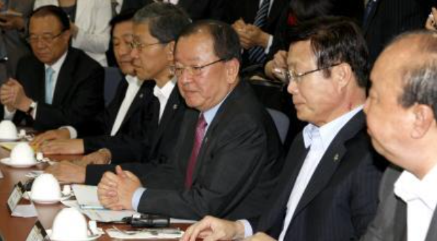 &nbsp;▶표준운임제 도입을 결정한 2008년 6월 당시 기획재정부와 국토부, 한나라당 당정협의회