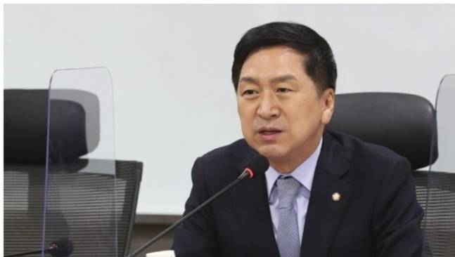 뉴시스