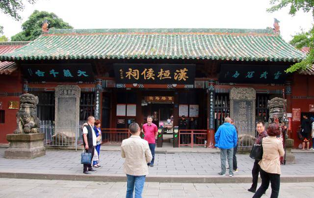 랑중고성의 장비 사당, 한환후사 입구. ⓒ최종명