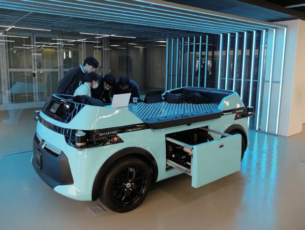 스프링클라우드가 물류 배송용으로 개발한 자율주행차 '민트 D'ⓒ시사저널 오종탁