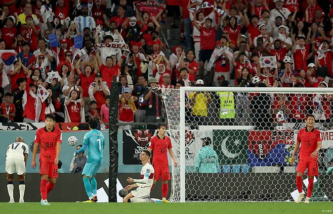 알라이얀=송은석 기자 silverstone@donga.com