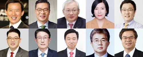국내 10대 증권사 최고경영자(CEO)첫째 줄 왼쪽부터 최현만 미래에셋증권 회장, 정일문 한국투자증권 사장, 정영채 NH투자증권 사장, 박정림 KB증권 사장, 황현순 키움증권 사장. 둘째 줄 이은형 하나증권 사장, 장석훈 삼성증권 사장, 최희문 메리츠증권 부회장, 이영창 신한투자증권 사장, 오익근 대신증권 사장. 연합뉴스