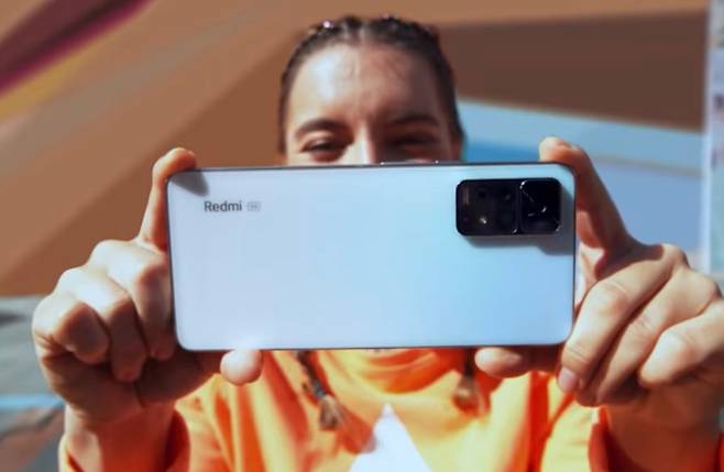 샤오미 ‘레드미노트11 프로’. [유튜브 캡처]