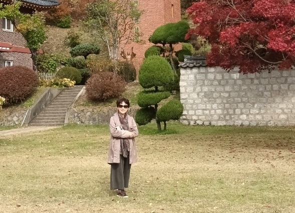 김우경 씨, 생애주기별로 선정한 영화를 함께 관람하고 이야기 나누는 생애관망프로그램에 참여했다.