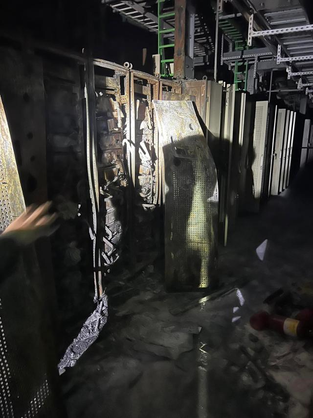 국회 과학기술정보방송통신위원들이 10월 17일 방문했던 판교 SK C&C 데이터센터 화재사고 발화 지점. 지하 3층 전기실에서 시작된 불로 데이터센터 전체가 셧 다운 됐다. 윤영찬 더불어민주당 의원 페이스북 캡처