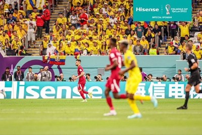 2022 FIFA 카타르 월드컵™에서 선보인 하이센스의 LED Perimeter Board (PRNewsfoto/Hisense)