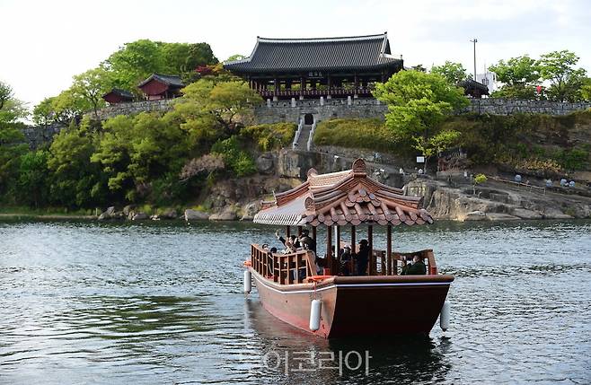 김시민호 봄철 운항 전경