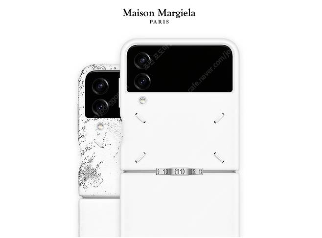 갤럭시Z플립4 메종 마르지엘라 에디션. /사진=삼성전자