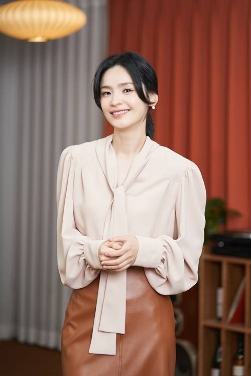 배우 전미도가 뮤지컬 ‘스위니토드’에 러빗부인 역으로 나선다. 사진ㅣ오디컴퍼니