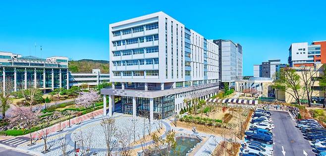 2022년 메이커스페이스 전문랩으로 선정된 서울과학기술대학교 창업지원단 상상관 전경, 출처: 서울과학기술대학교