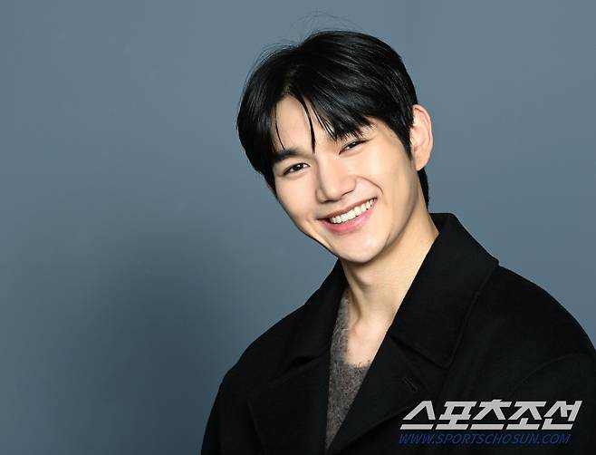 tvN 토일드라마 '슈룹'의 배우 윤상현이 8일 스포츠조선과의 인터뷰에 앞서 포즈를 취하고 있다. 허상욱 기자wook@sportschosun.com/2022.12.08/