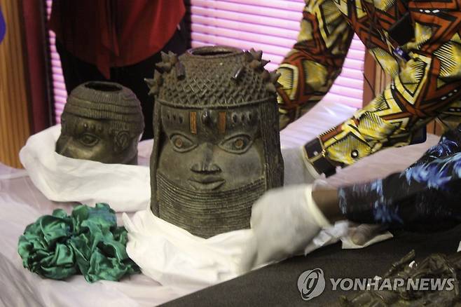 독일이 나이지리아에 반환한 베닌 약탈문화재 [AP 연합뉴스 자료사진. 재판매 및 DB 금지]