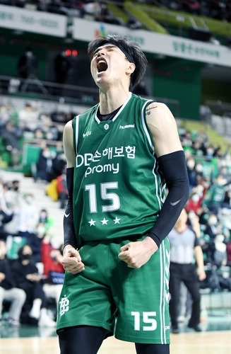 결승점 넣고 포효하는 김종규
[KBL 제공]