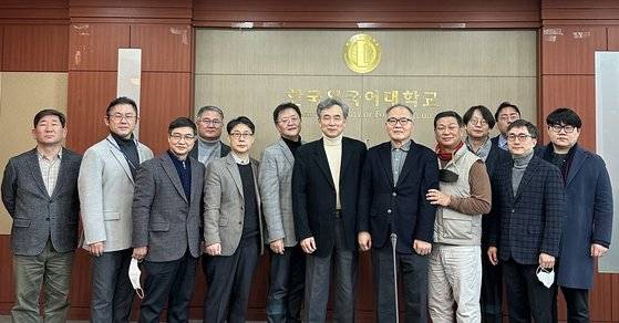 KEI북한환경정보센터는 지난 26일 한국외국어대학교에서 '2022년 남북관계 및 주요국 정세 회고와 전망'을 주제로 미국·중국·일본·러시아·남북한 전문가를 초청해 간담회를 열었다. [사진 사공관숙 중국연구소 연구원]