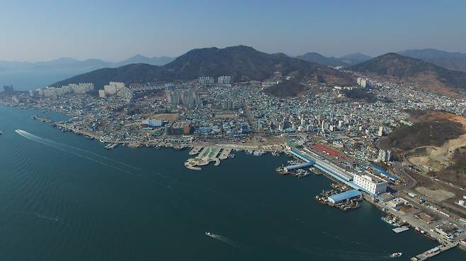 여수해수청이 내년 국가어항 건설에 올해보다 70억원이 늘어난 242억원을 투입한다. 여수해수청 제공