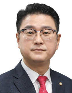 박남용 경남도의원. 경남도의회 제공