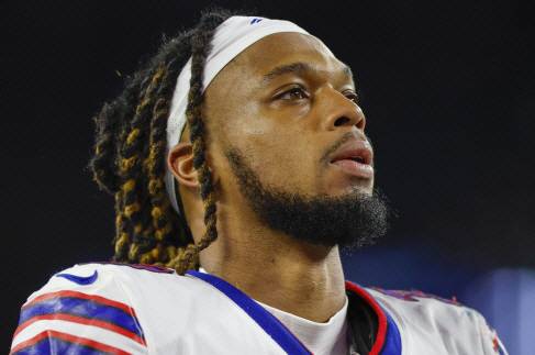 경기 중 의식불명 : NFL 버펄로 빌스의 다마르 햄린. AP 뉴시스