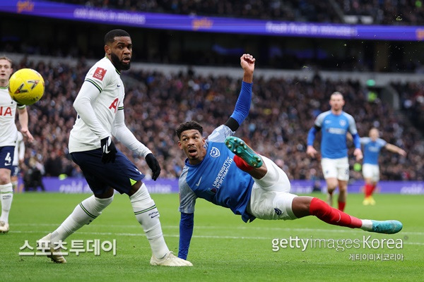 토트넘-포츠머스 경기 장면 / 사진=Gettyimages 제공