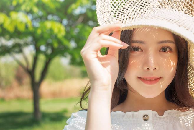 피부 노화의 가장 큰 원인은 자외선이다. [사진 = 게티이미지뱅크]