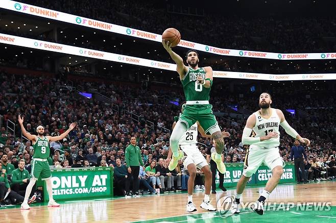 레이업하는 제이슨 테이텀 [USA TODAY Sports=연합뉴스]