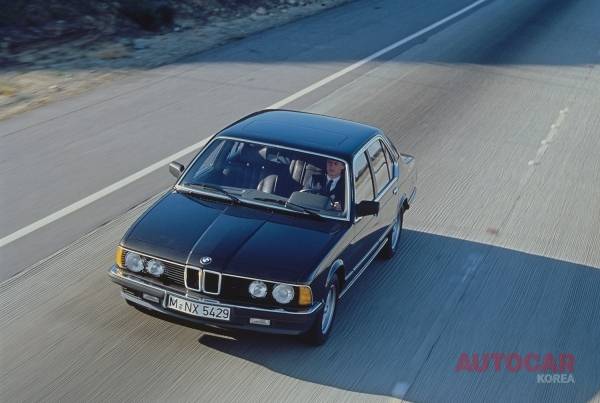 BMW 1세대 7시리즈