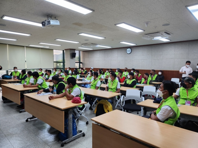 공공형 계절근로자 교육. 전남도 제공