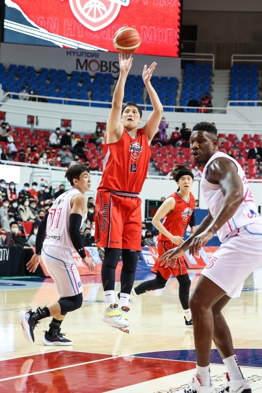 현대모비스 함지훈의 슛[KBL 제공]