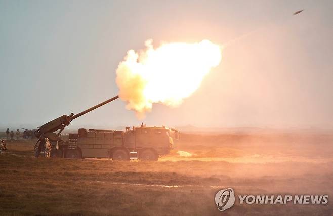 덴마크에서 우크라에 보내는 세자르 곡사포  [로이터 연합뉴스 자료사진. 재판매 및 DB 금지]