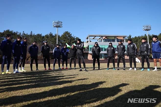 [서울=뉴시스]프로축구 울산 현대 선수단. (사진=울산 현대 제공)