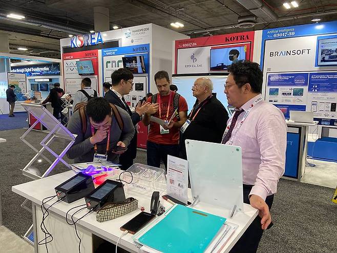 CES 2023에서 제품과 기술을 선보이는 웰스메디텍. 출처 = 웰스메디텍